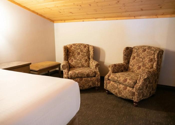 Rundlestone Lodge