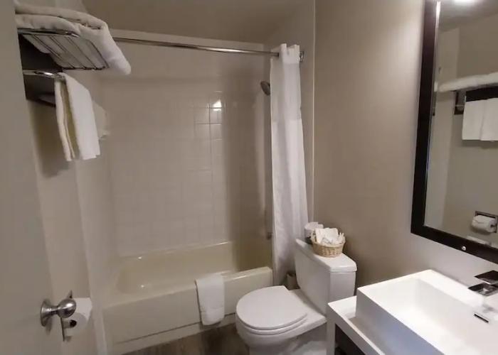 King Edward Hotel