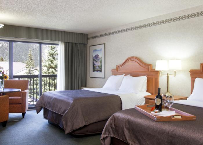 Banff Park Lodge