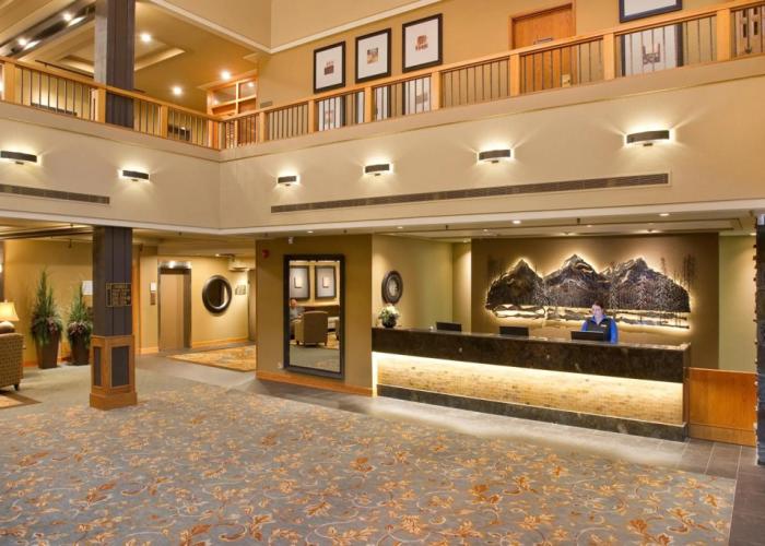 Banff Park Lodge