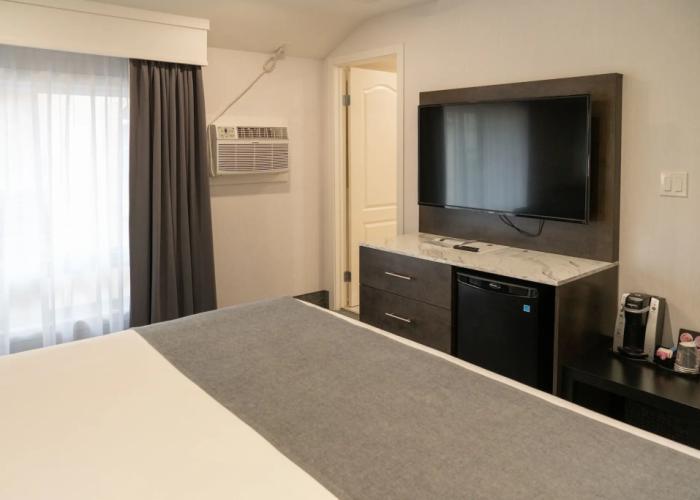 Red Carpet Inn