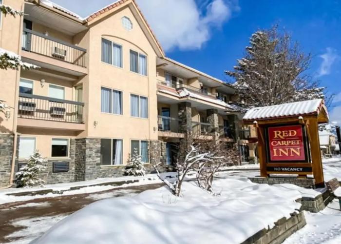 Red Carpet Inn