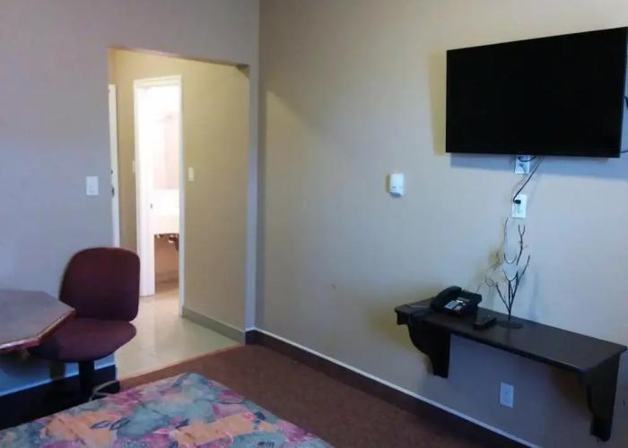 Bonnyville Hotel