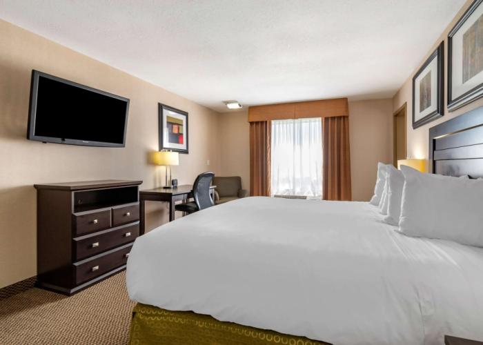 Best Western Bonnyville Inn & Suites