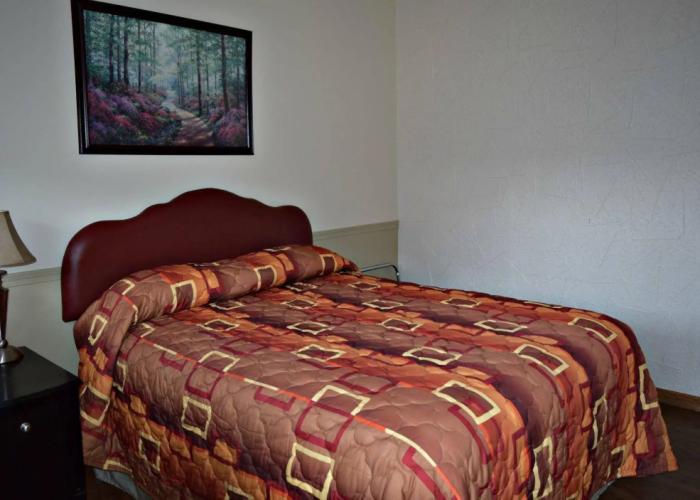 Centre Suites Inns Motel