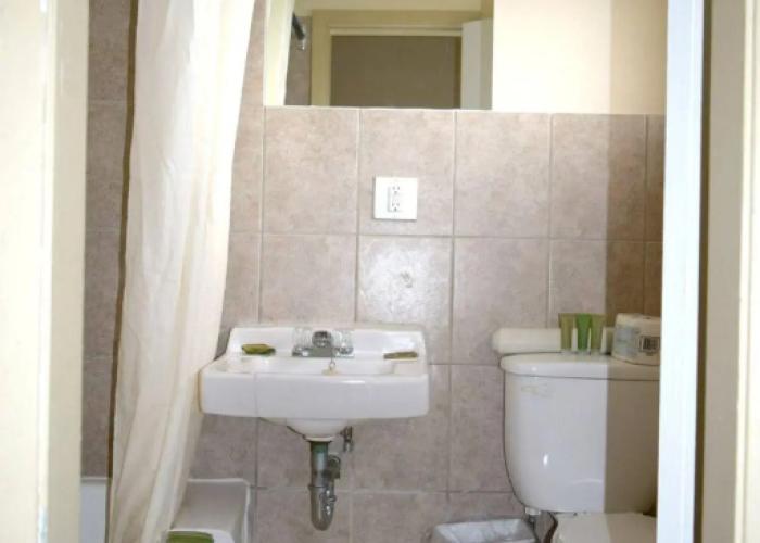 Centre Suites Inns Motel