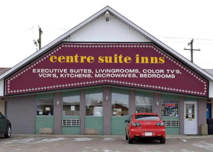 Centre Suites Inns Motel