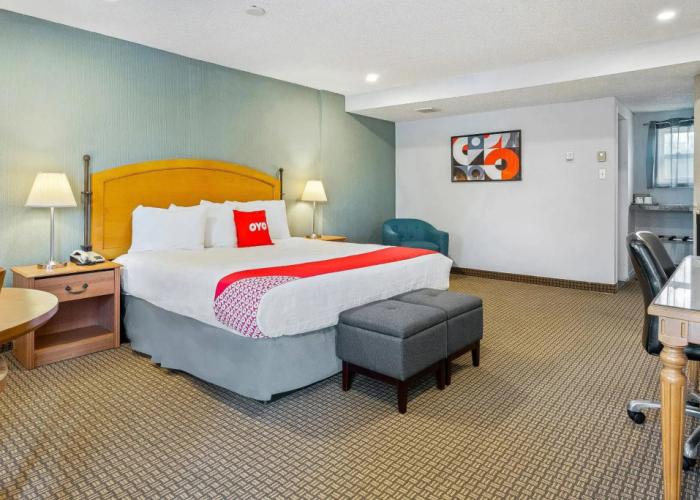 First Canada Inn Cornwall