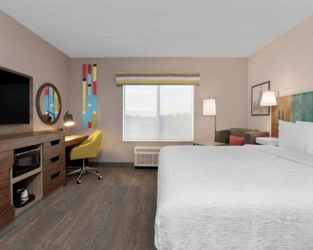 фото Hampton Inn By Hilton Cornwall