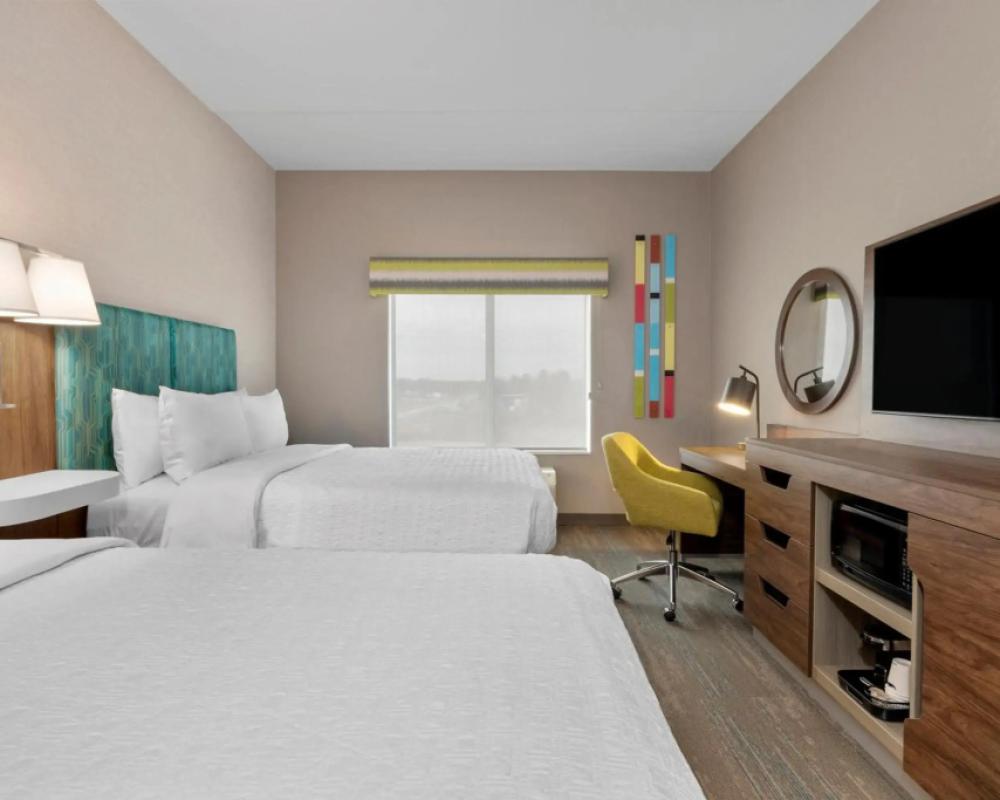 фото Hampton Inn By Hilton Cornwall