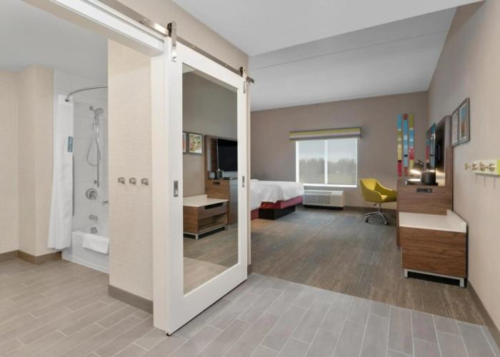 Hampton Inn By Hilton Cornwall