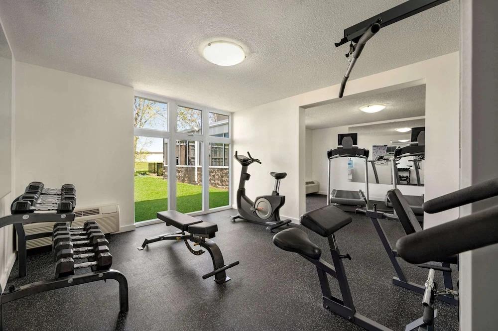 фото Ramada by Wyndham Cornwall