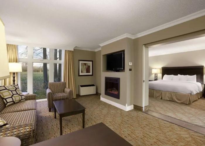 Ramada by Wyndham Cornwall