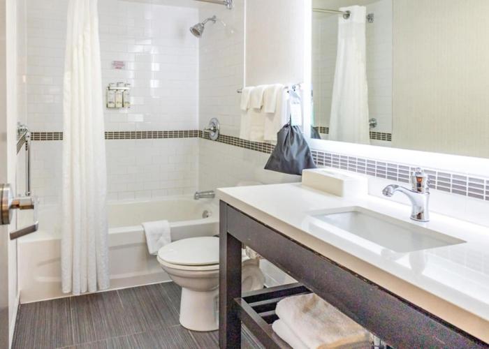 Holiday Inn Hotel & Suites St. Catharines Conference Center by IHG