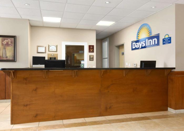 Days Inn by Wyndham Chetwynd