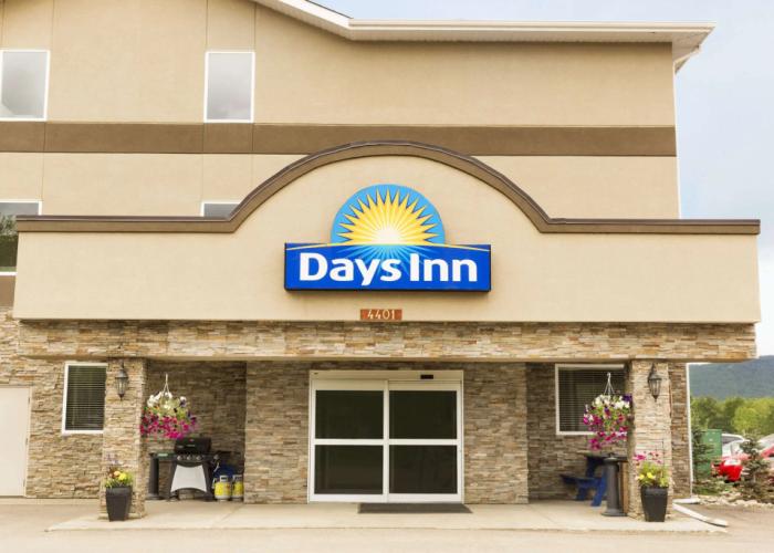 Days Inn by Wyndham Chetwynd