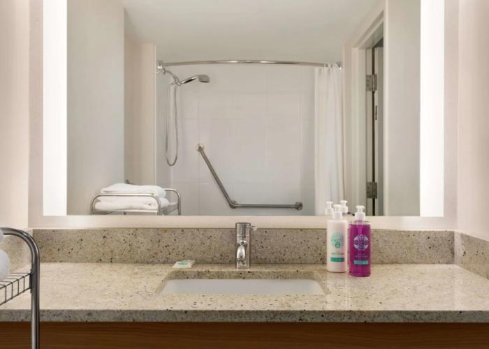 Coast Chilliwack Hotel by APA