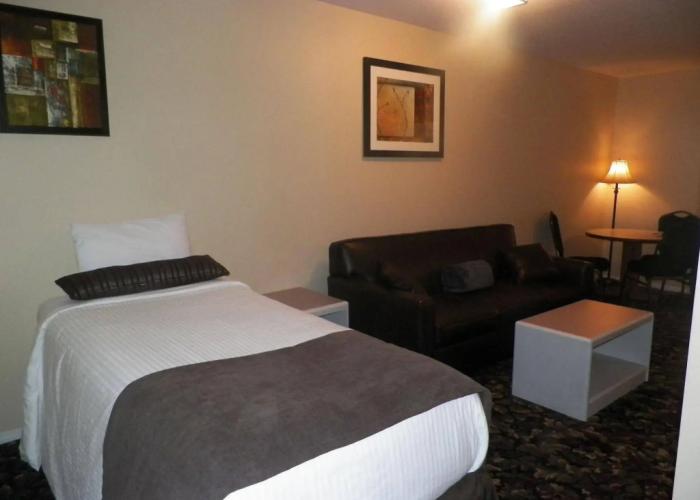 Creston Hotel