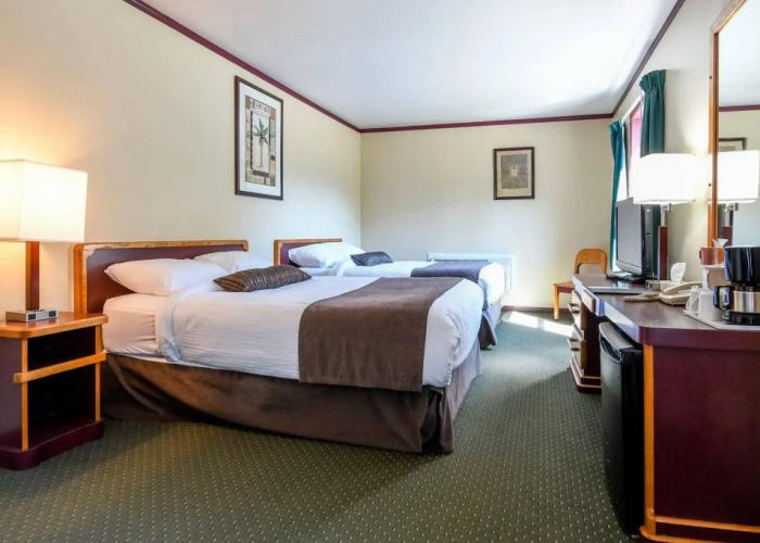 Creston Hotel