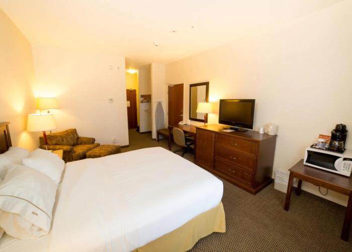 Holiday Inn Express Hotel & Suites Drayton Valley by IHG