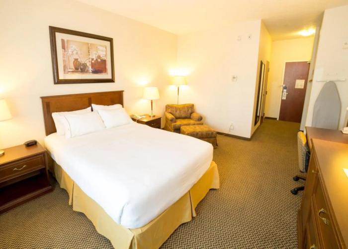 Holiday Inn Express Hotel & Suites Drayton Valley by IHG