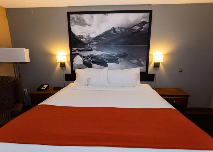 Super 8 by Wyndham Drayton Valley