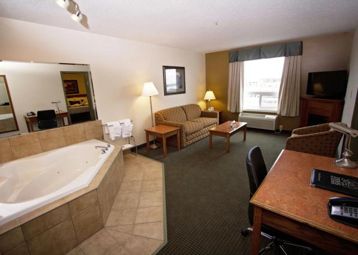 Service Plus Inns & Suites Drayton Valley