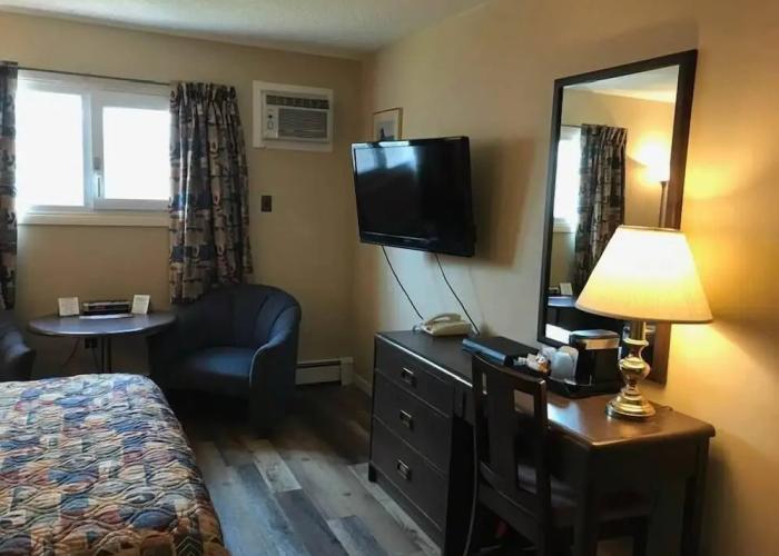 Coastal Inn Kingfisher