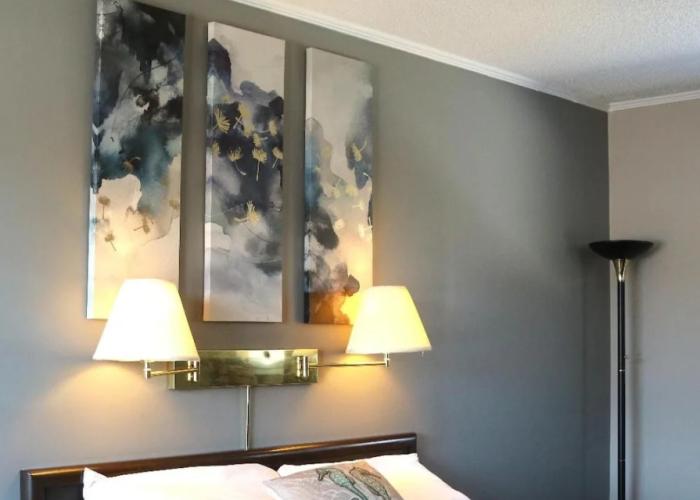 Coastal Inn Kingfisher