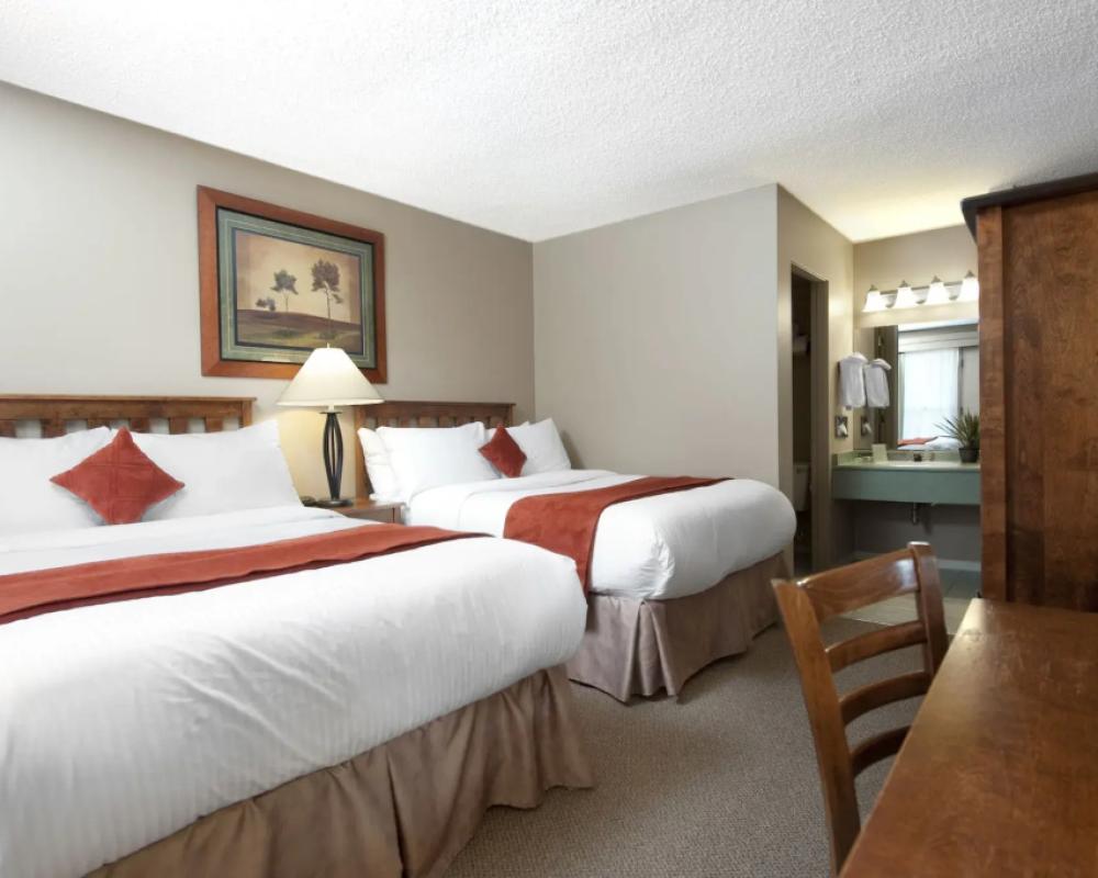 фото Tonquin Inn