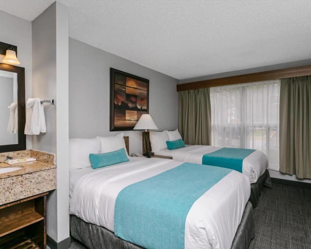 фото Tonquin Inn