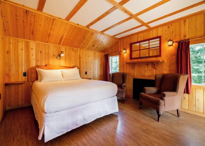 Pine Bungalows