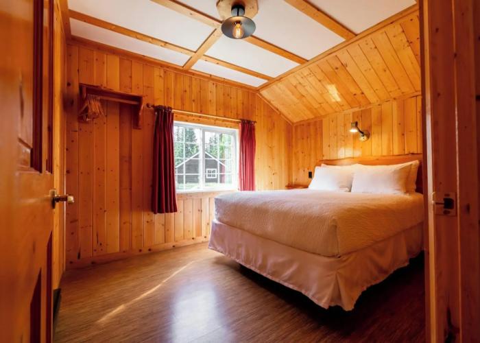 Pine Bungalows
