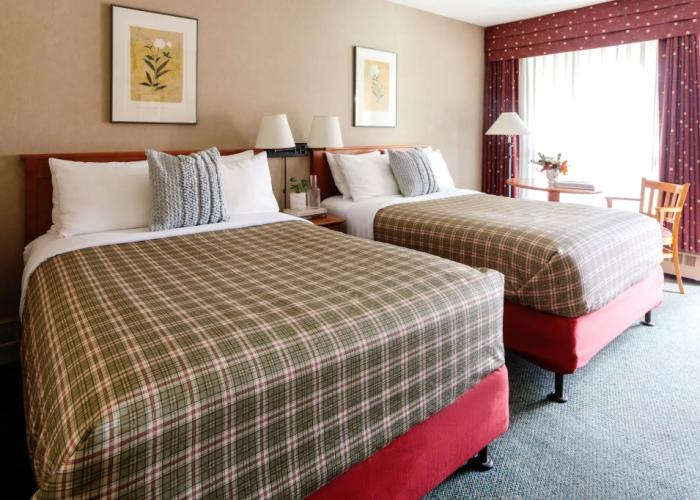 Marmot Lodge