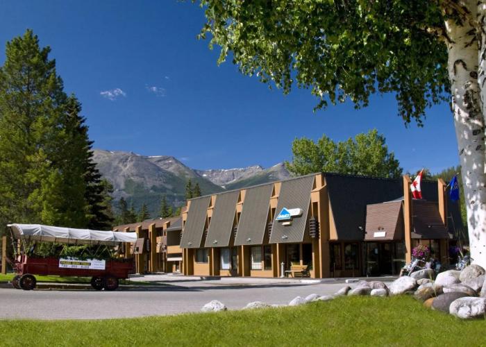 Marmot Lodge