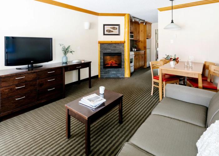 Marmot Lodge