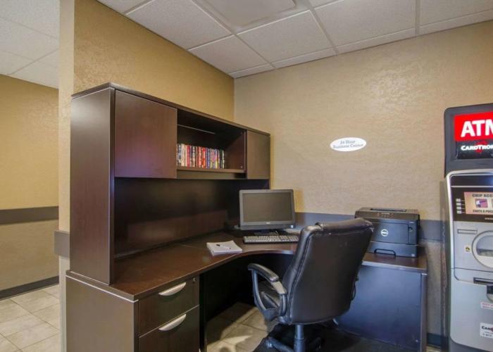 Kindersley All Suites Hotel