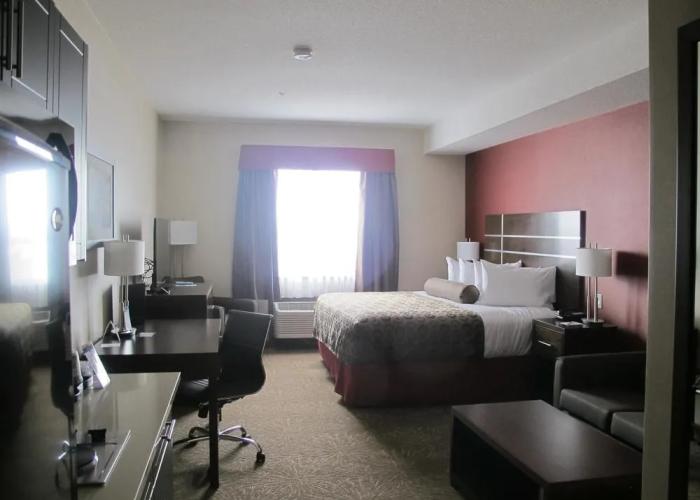 Best Western Plus Kindersley Hotel