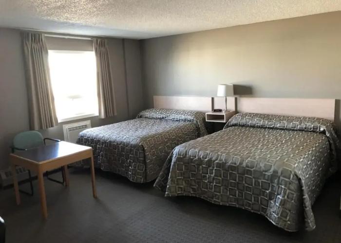 Arbour Ridge Inn & Suites