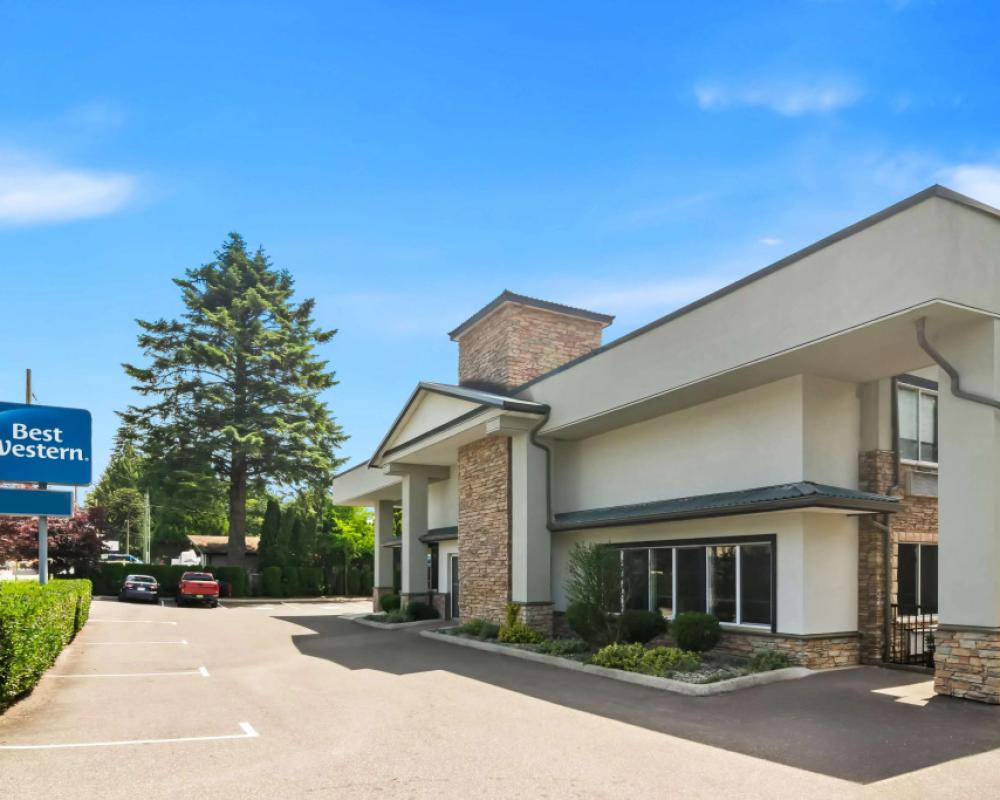 Best Western Maple Ridge Hotel