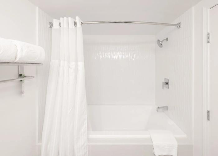 Executive Plaza Hotel Metro Vancouver