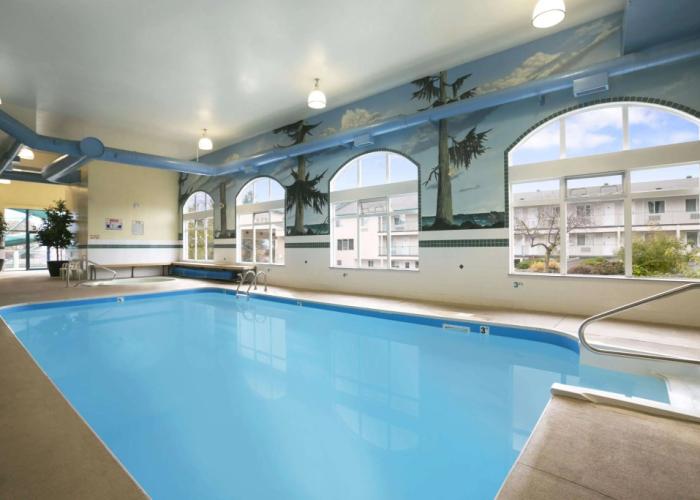 Ramada Limited Merritt