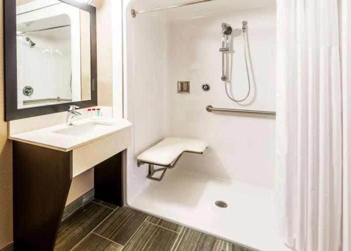 Ramada by Wyndham Moose Jaw