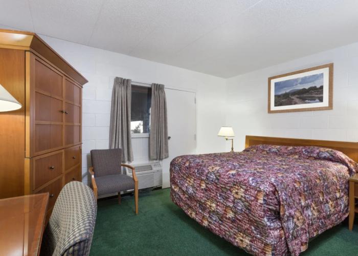 Moosejaw Inn