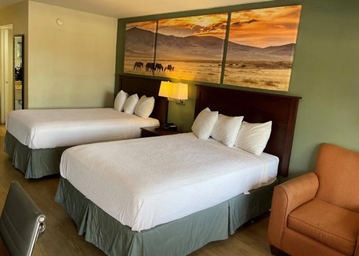Travelodge by Wyndham Moose Jaw