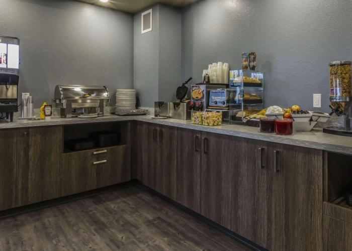 Quality Inn & Suites