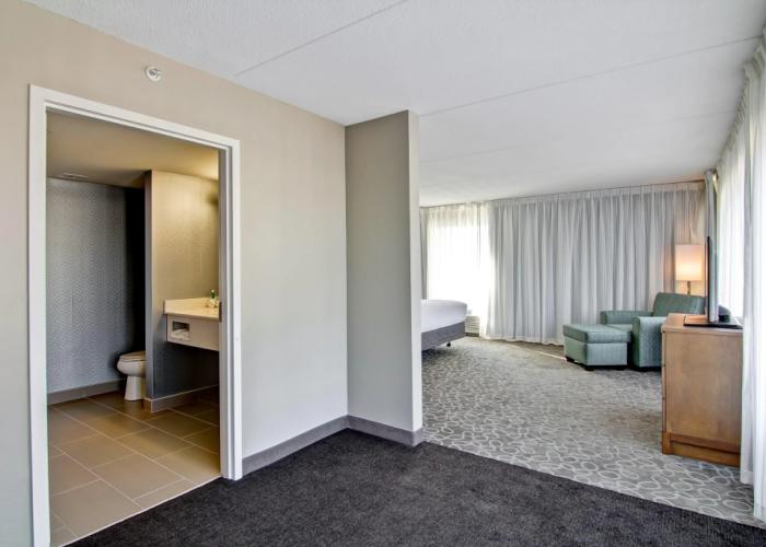Holiday Inn Express & Suites Oshawa Downtown - Toronto Area by IHG