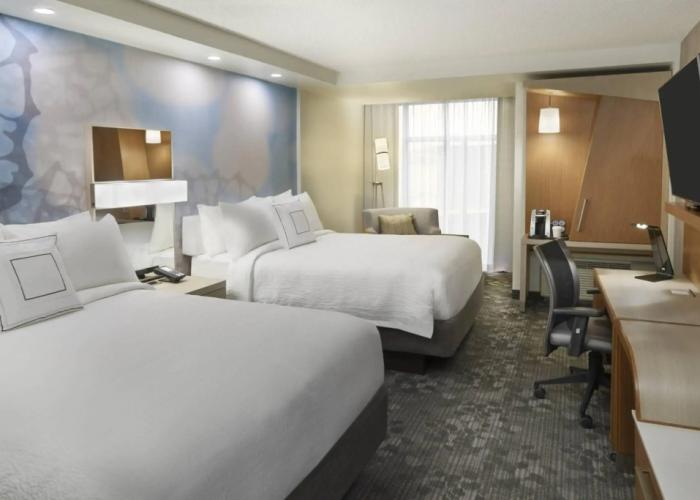 Courtyard by Marriott Oshawa