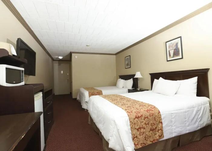 Owen Sound Inn