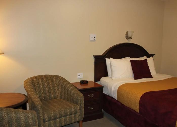 Nights Inn Owen Sound